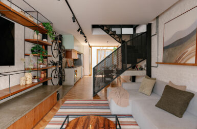 An Urban Home That Spans Only 13 Feet Wide in São Paulo, Brazil