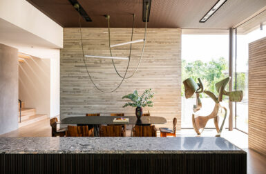 Moody Tones Meet Mid-Century Vibes in This Contemporary Texas Home